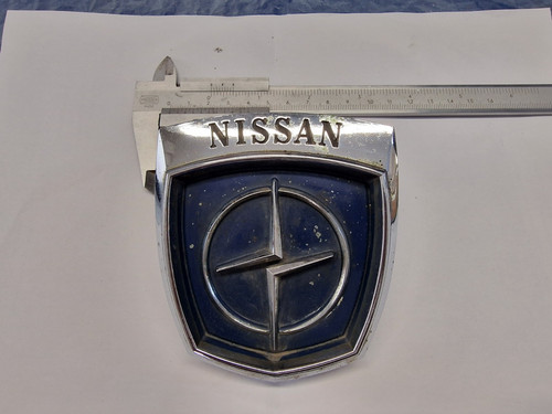 Seltenes emblem für datsun - seltenes,
