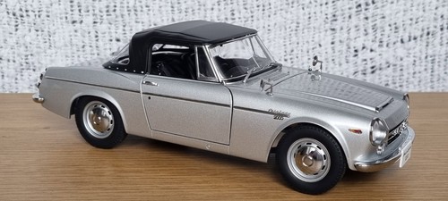 Autoart datsun fairlady - datsun,